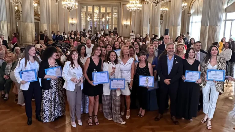 FECOBA Mujeres Empresarias Premio Mujer Tecnológica
